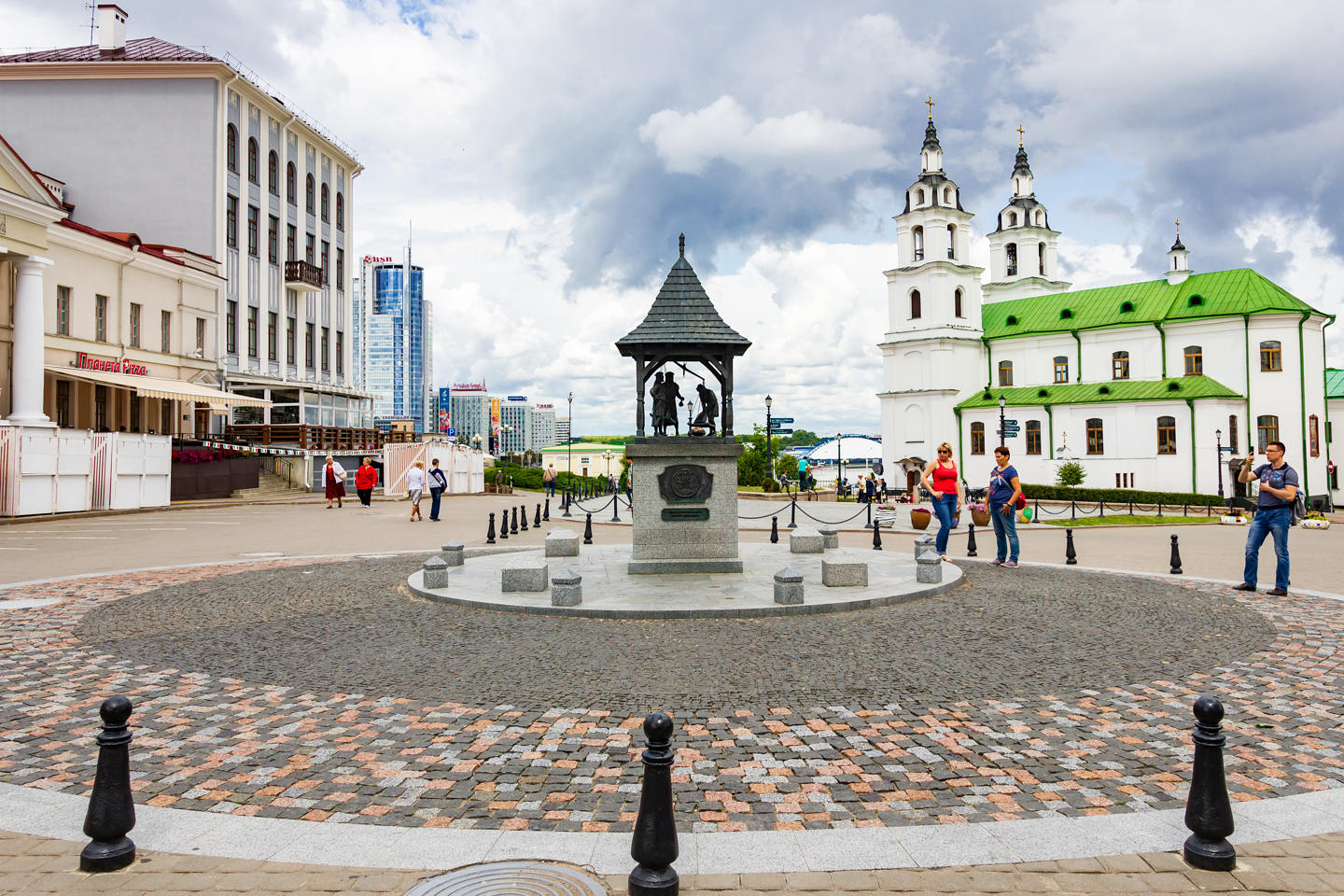 Велосипедная экскурсия по Минску для гостей города