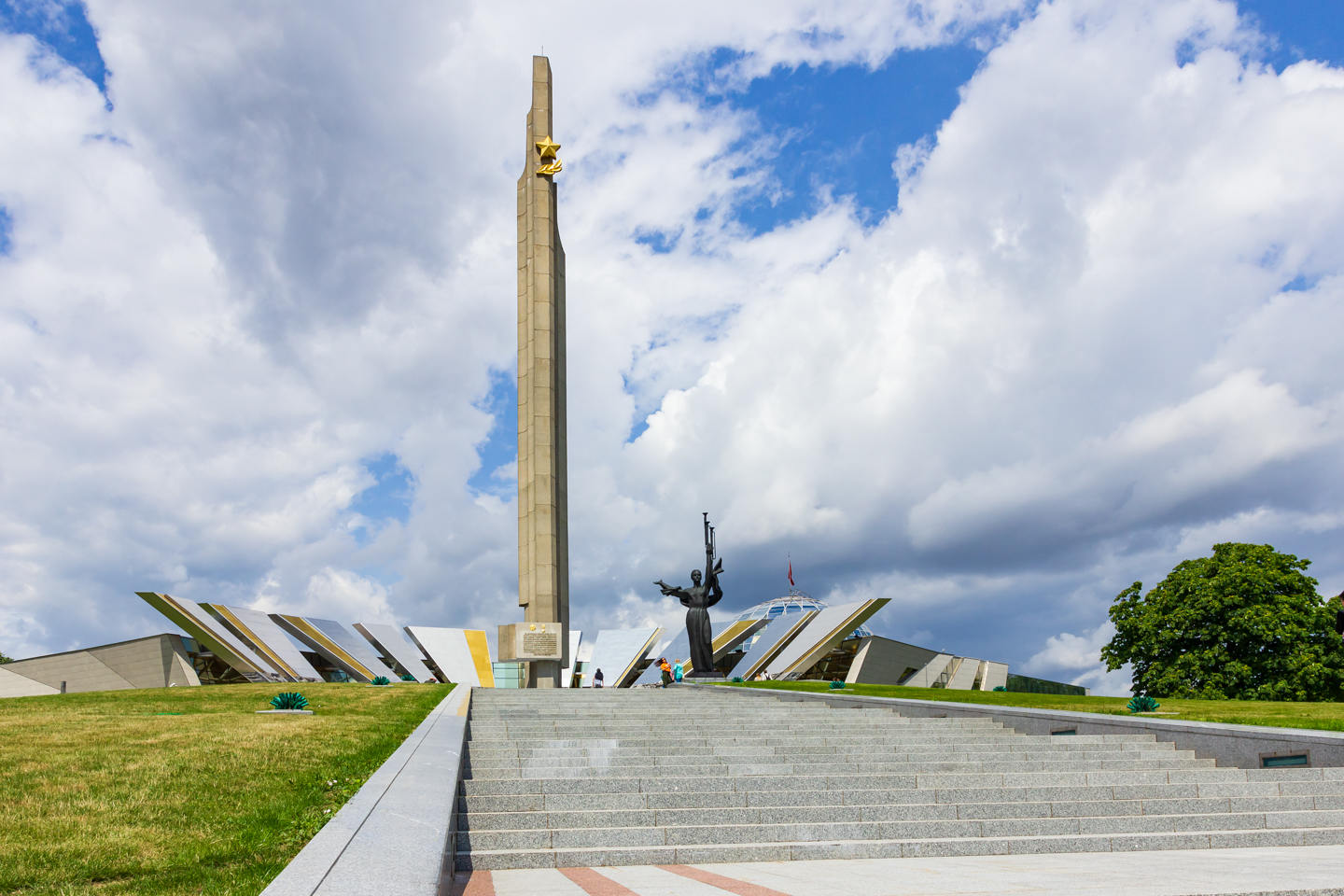 Велосипедная экскурсия по Минску для гостей города